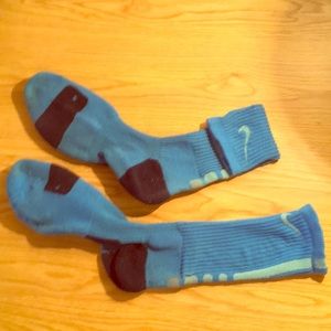 Size 12-15 Nike Elite socks